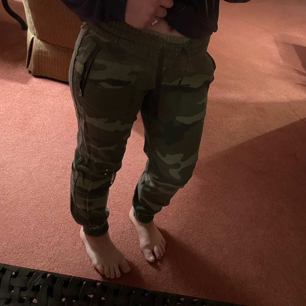 TNA CAMO JOGGERS